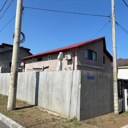 Δωμάτια σε οικογενειακή κατοικία Casa Mira *