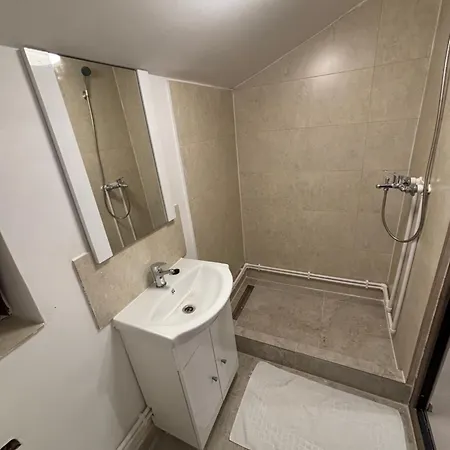 Δωμάτια σε οικογενειακή κατοικία Casa Mira Eforie Nord