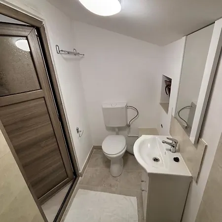 Δωμάτια σε οικογενειακή κατοικία Casa Mira