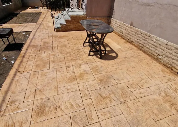 Casa Mira Homestay *